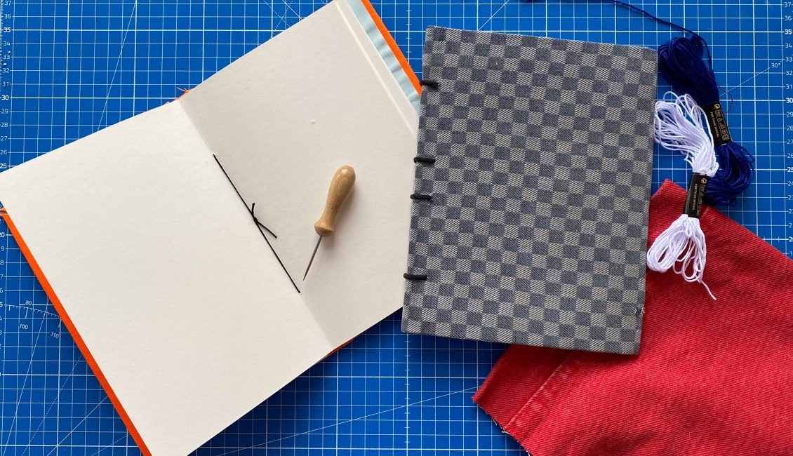 Buchbinden - Foto: © Felix Deiters